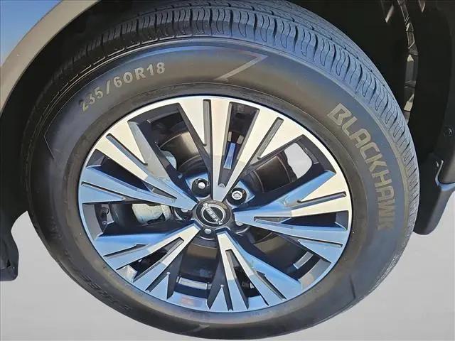 2023 Nissan Rogue SV FWD