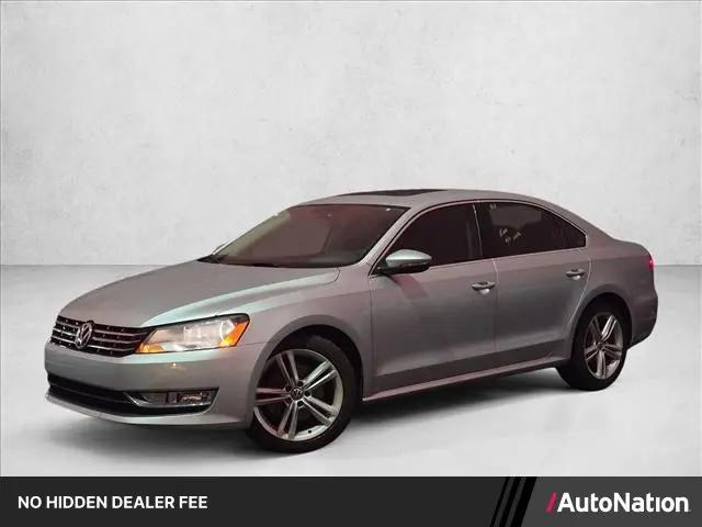 2012 Volkswagen Passat 3.6L V6 SE for sale in Tampa, FL