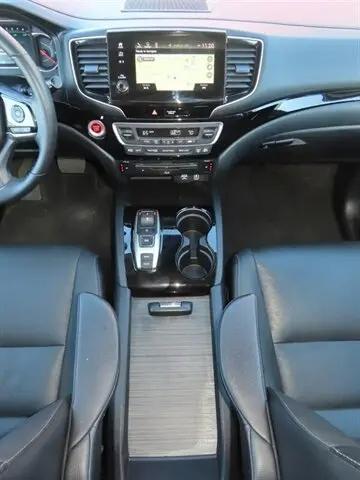 2021 Honda Pilot 2WD Touring 7 Passenger