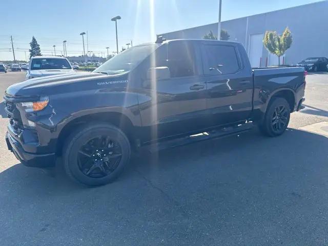 2022 Chevrolet Silverado 1500 2WD Crew Cab Short Bed Custom for sale in Modesto, CA