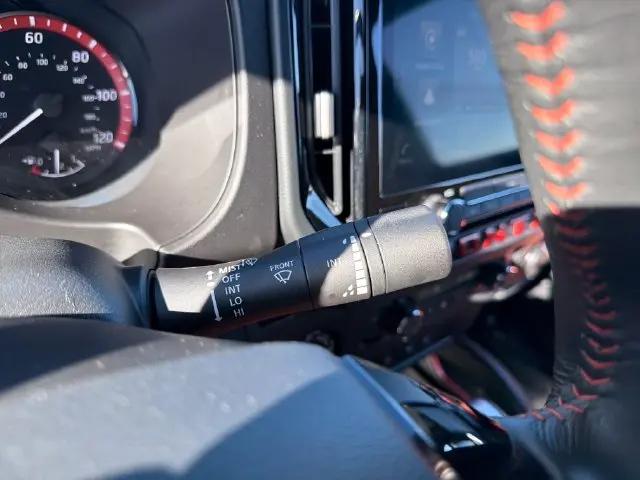 2025 Nissan Frontier Crew Cab PRO-4X 4x4