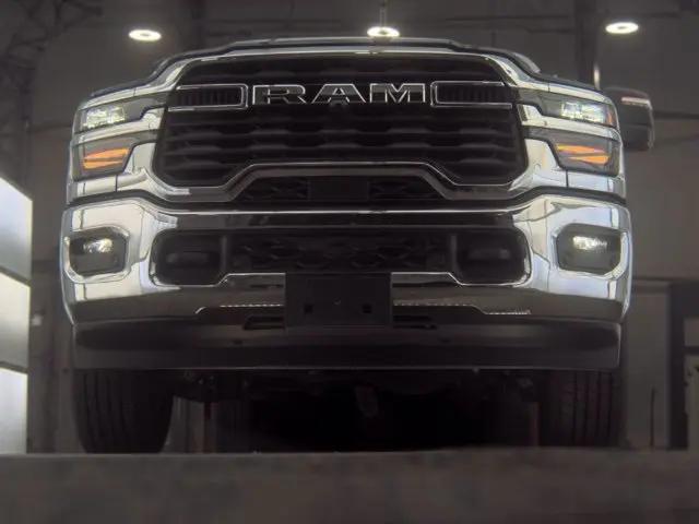 2026 Ram 2500 Big Horn Crew Cab 4x4 64 Box