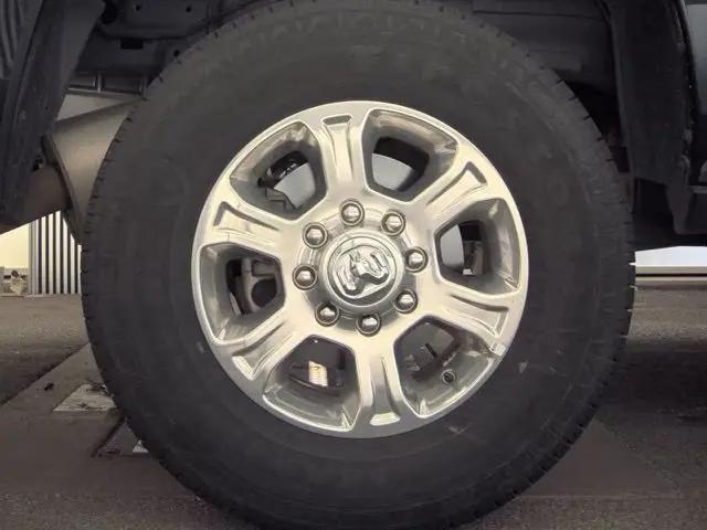 2026 Ram 2500 Big Horn Crew Cab 4x4 64 Box