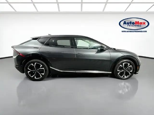 2024 Kia EV6 Wind