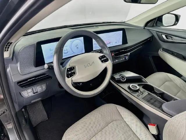 2024 Kia EV6 Wind