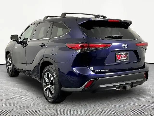 2021 Toyota Highlander Hybrid XLE