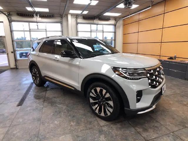 2027 Ford Explorer Platinum for sale in Des Moines, IA