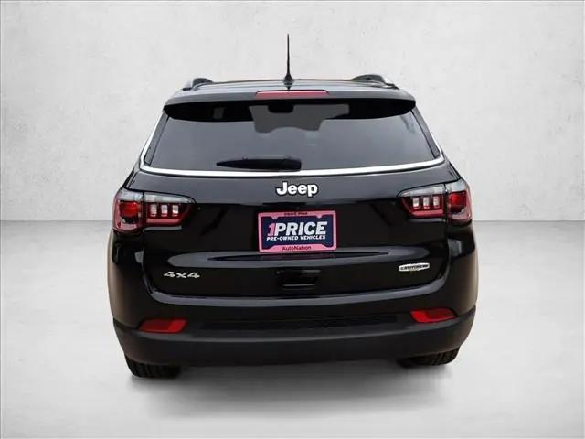 2023 Jeep Compass Latitude Lux FWD