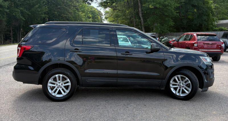 2016 Ford Explorer Base