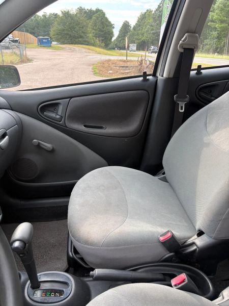 2003 Toyota Echo Base