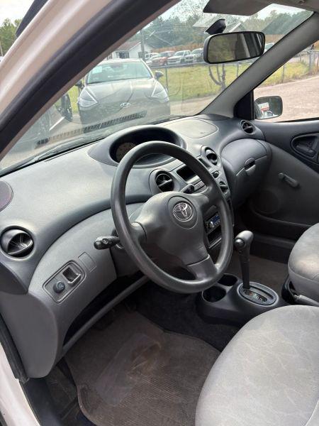 2003 Toyota Echo Base