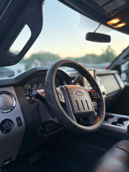 2014 Ford F-350 LARIAT