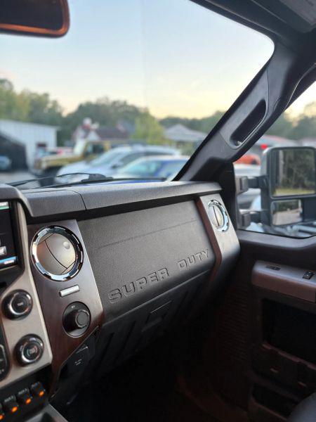 2014 Ford F-350 LARIAT