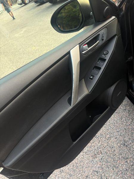 2012 Mazda Mazda3 i Grand Touring