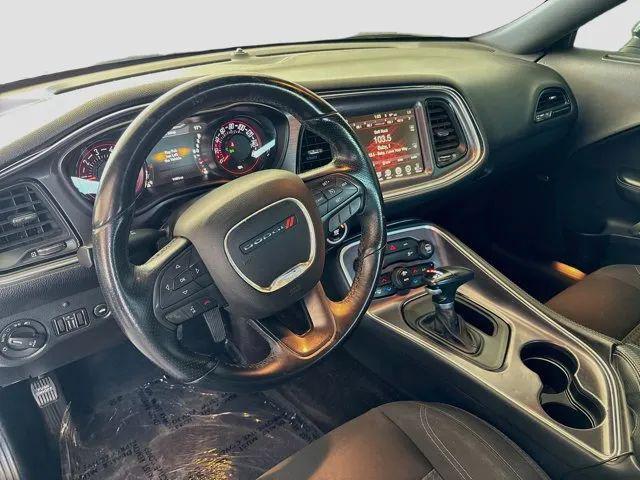 2016 Dodge Challenger SXT