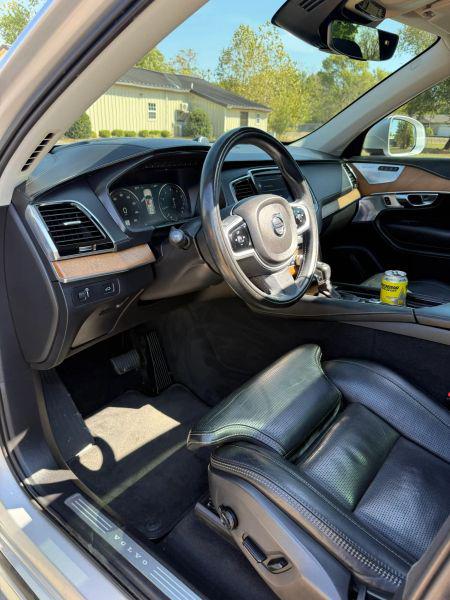 2019 Volvo XC90 T6 Inscription