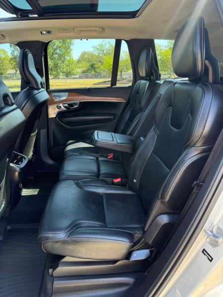 2019 Volvo XC90 T6 Inscription
