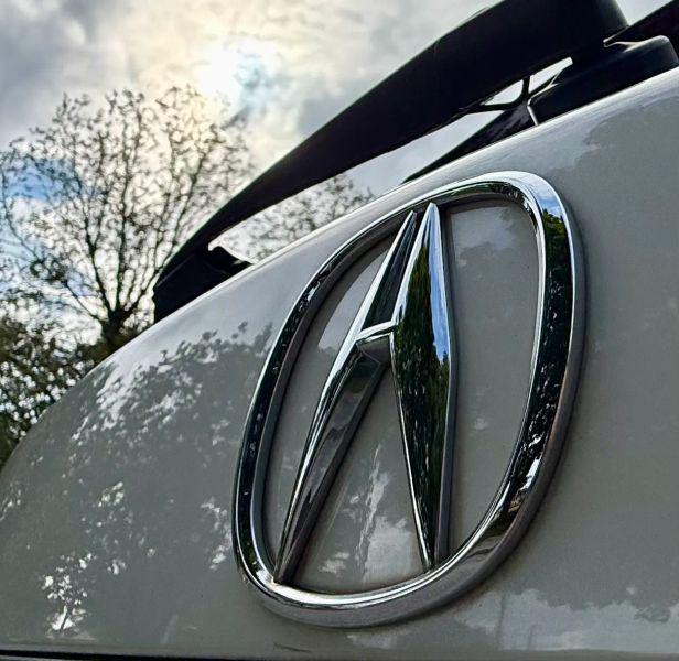 2016 Acura MDX Technology  Entertainment Packages