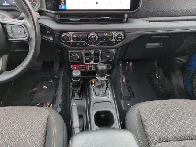2024 Jeep Gladiator Sport