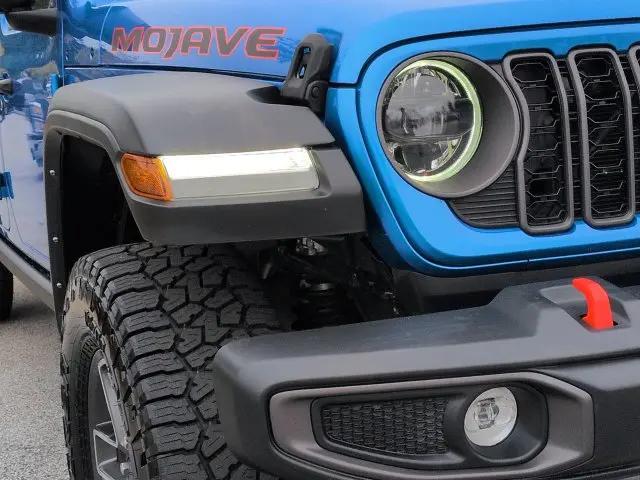 2024 Jeep Gladiator Sport