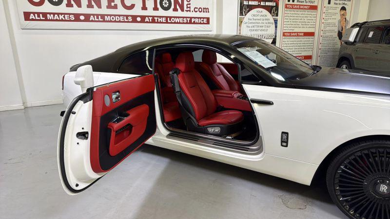 2017 Rolls-Royce Wraith Base