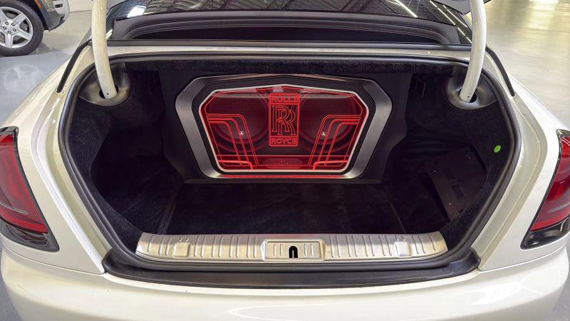 2017 Rolls-Royce Wraith Base
