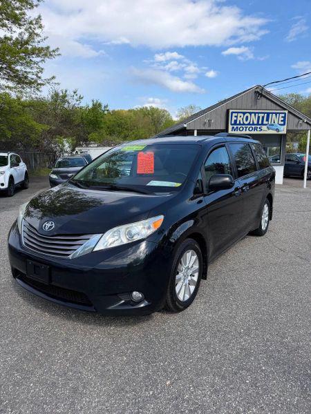 2015 Toyota Sienna XLE 7 Passenger for sale in Chicopee, MA