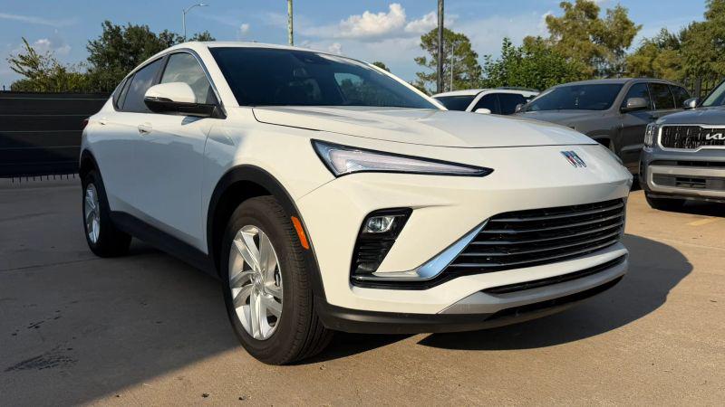 2026 Buick NV Preferred FWD for sale in Houston, TX