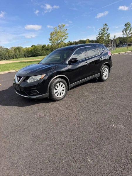2015 Nissan Rogue S for sale in Warrenville, IL