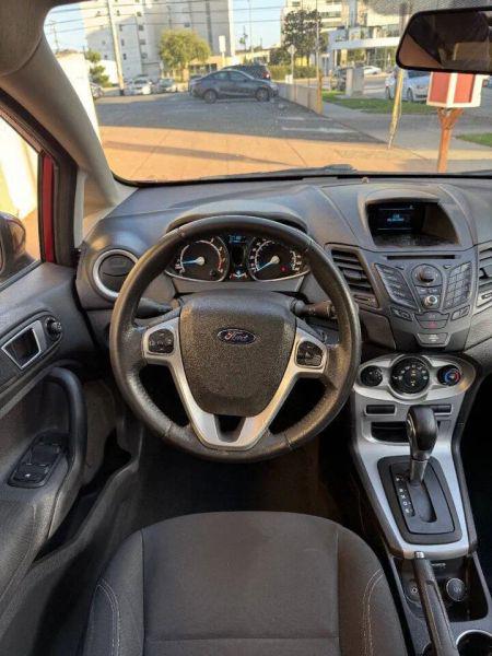 2015 Ford Fiesta SE