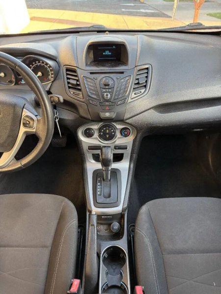 2015 Ford Fiesta SE