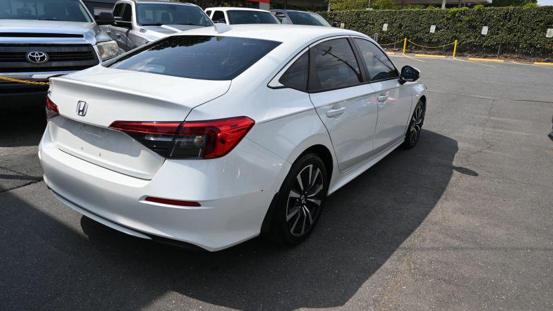 2023 Honda Civic EX w/o BSI