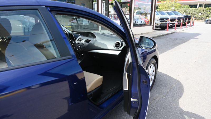 2012 Mazda Mazda3 i Touring