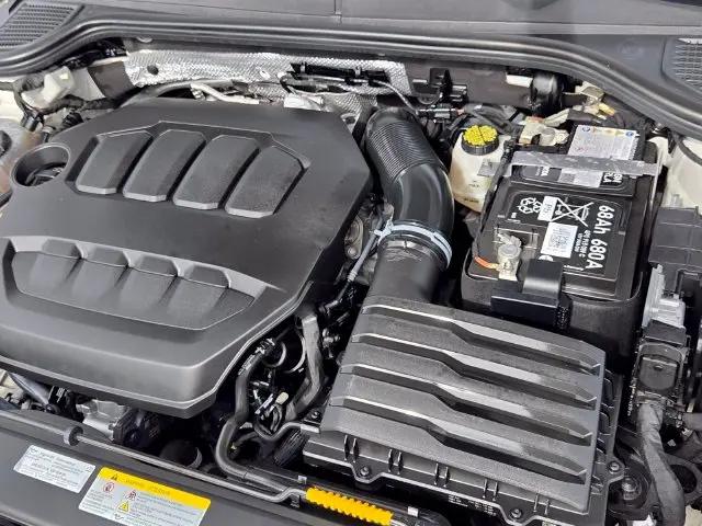 2024 Volkswagen Golf R 2.0T