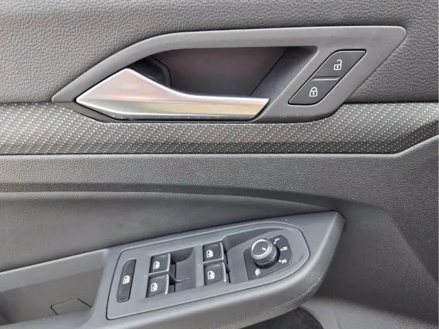 2024 Volkswagen Golf R 2.0T