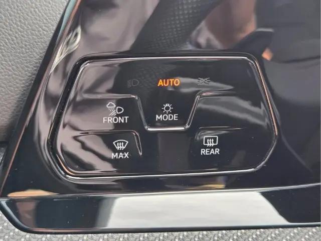 2024 Volkswagen Golf R 2.0T