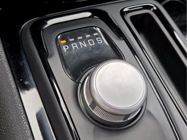 2023 Chrysler 300 300S