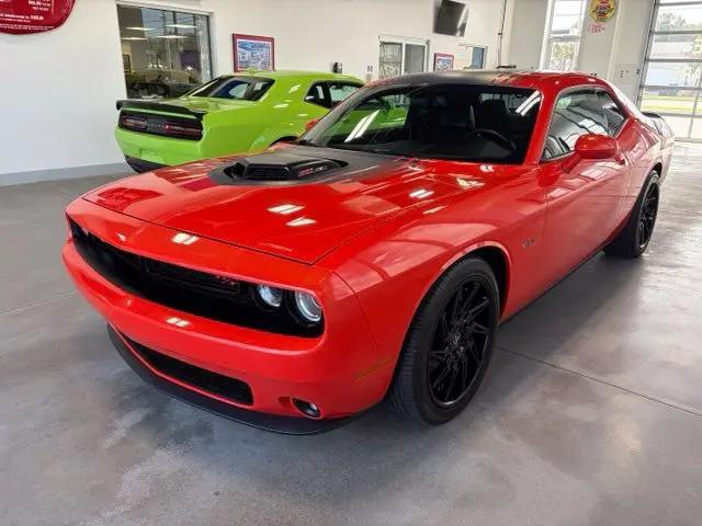 2016 Dodge Challenger R/T Shaker for sale in FORT GRATIOT, MI