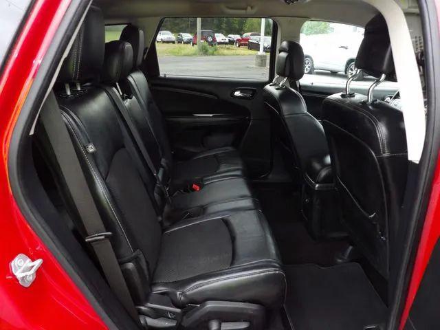 2019 Dodge Journey Crossroad