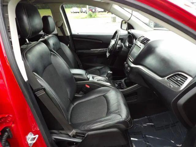 2019 Dodge Journey Crossroad