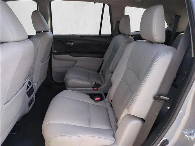 2022 Honda Pilot AWD Elite