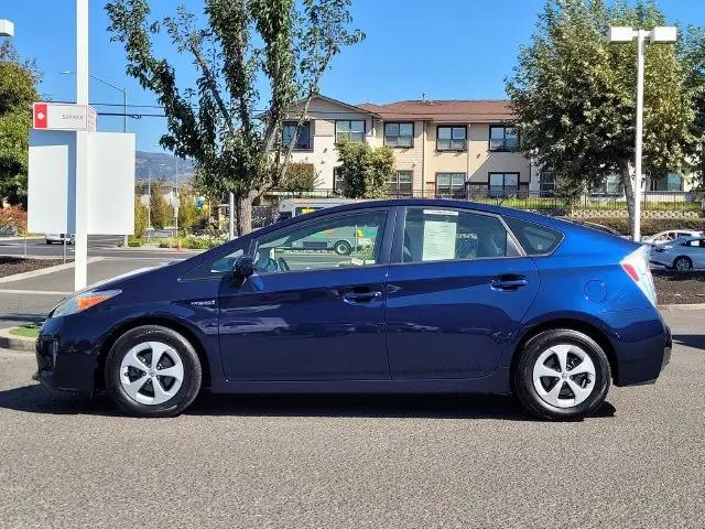 2014 Toyota Prius Three
