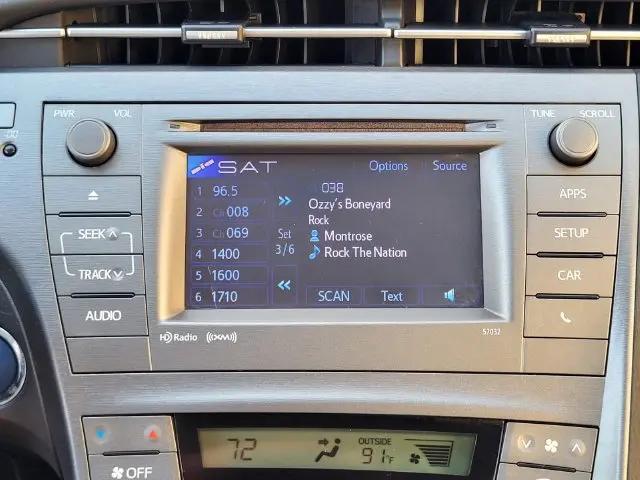 2014 Toyota Prius Three