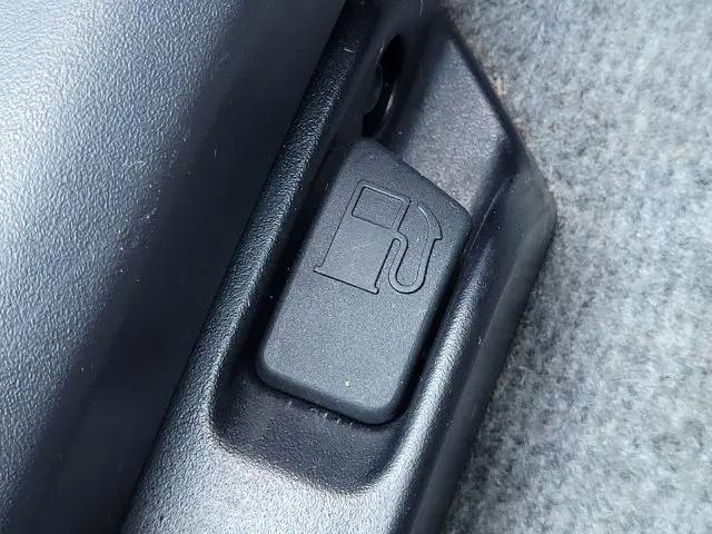2014 Toyota Prius Three