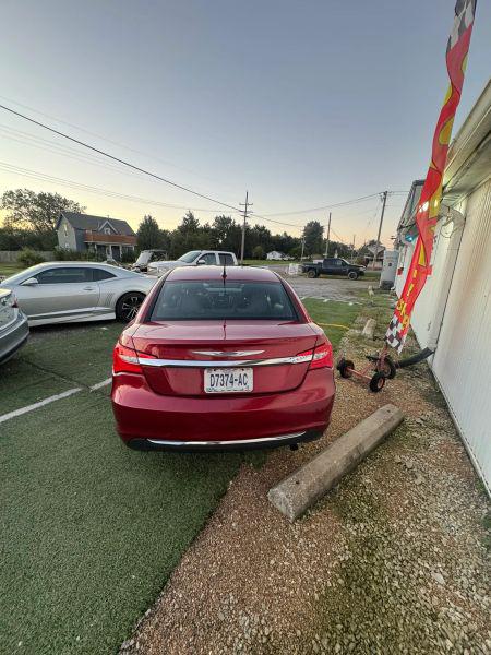 2013 Chrysler 200 LX