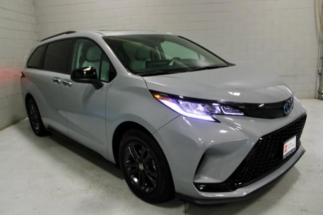 2025 Toyota Sienna XSE