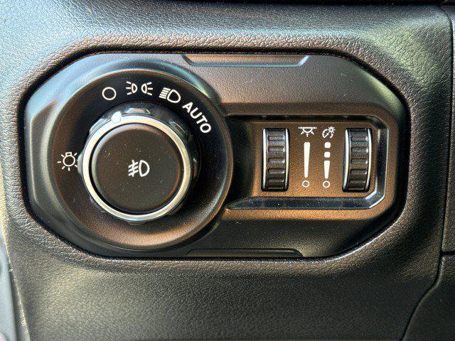 2021 Jeep Wrangler Sahara Altitude 4x4