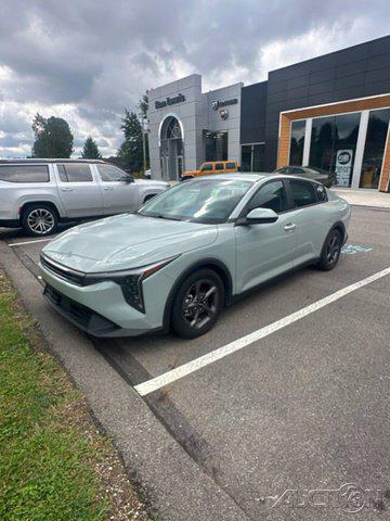2025 Kia K4 LXS 2025 Kia K4 LXS