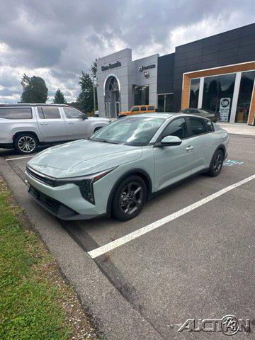 2025 Kia K4 LXS 2025 Kia K4 LXS