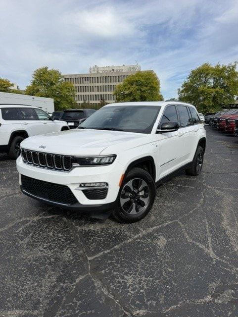 2024 Jeep Grand Cherokee 4DR 4WD for sale in Dearborn, MI